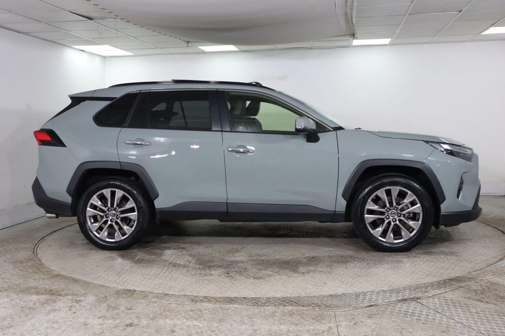 Used Toyota RAV4 2022 for sale - 76536122: Photo 10