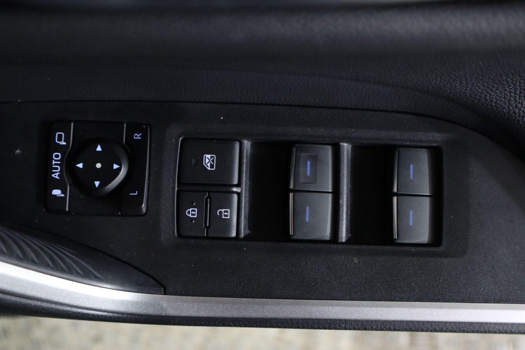 Used Toyota RAV4 2022 for sale - 76536122: Photo 28
