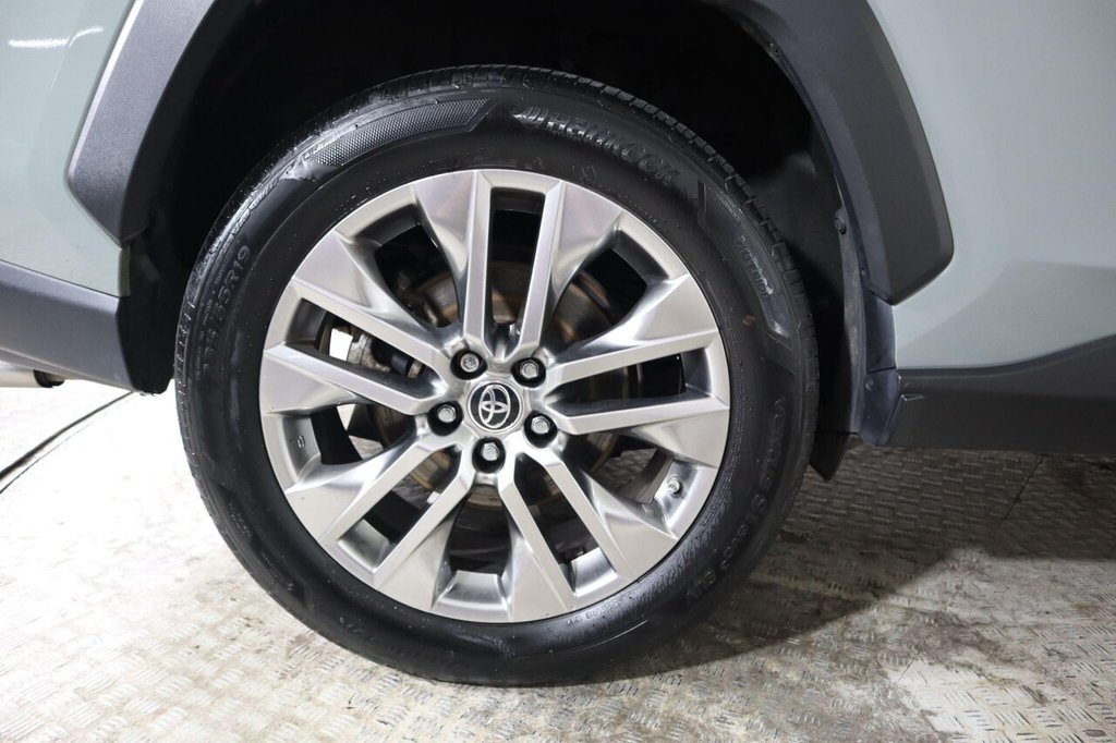 Used Toyota RAV4 2022 for sale - 76536122: Photo 32