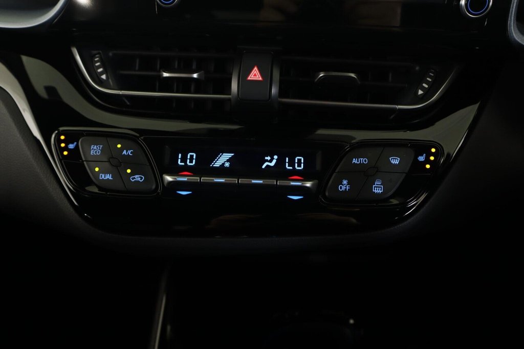 Used Toyota C-HR 2021 for sale - 78154264: Photo 21