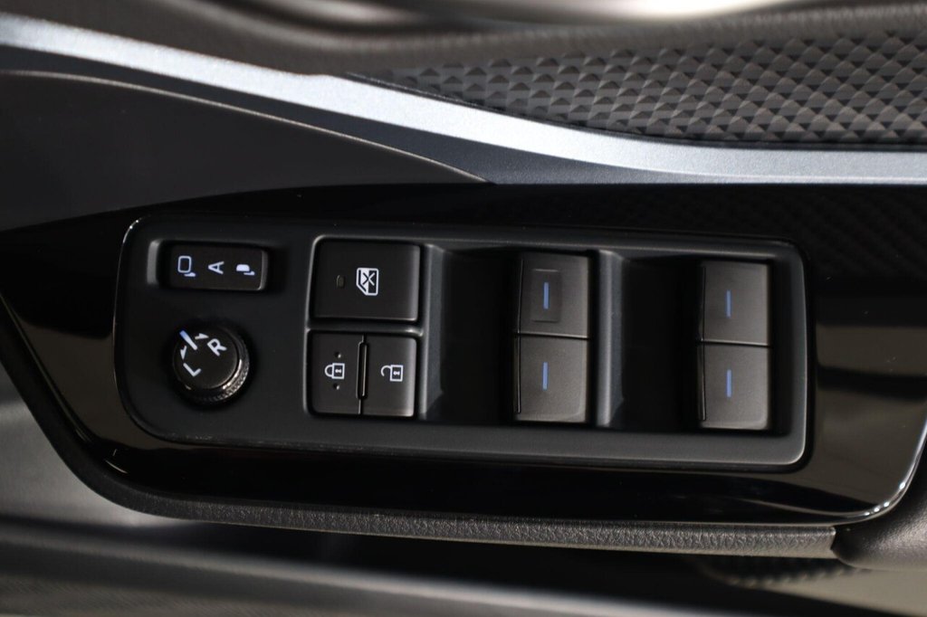 Used Toyota C-HR 2021 for sale - 78154264: Photo 25