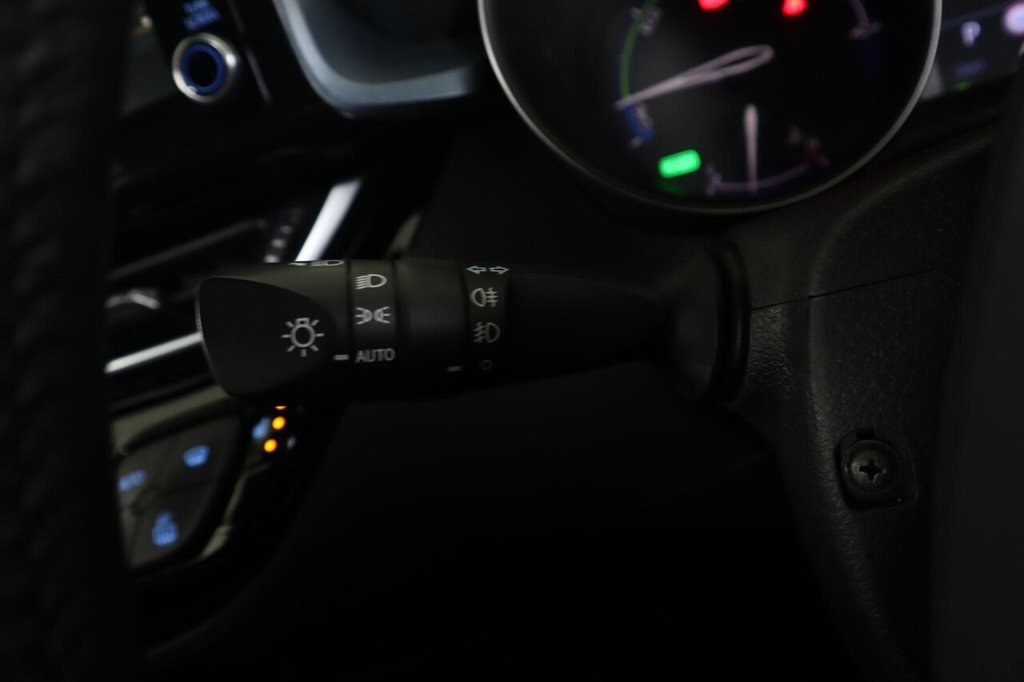 Used Toyota C-HR 2021 for sale - 78154264: Photo 46