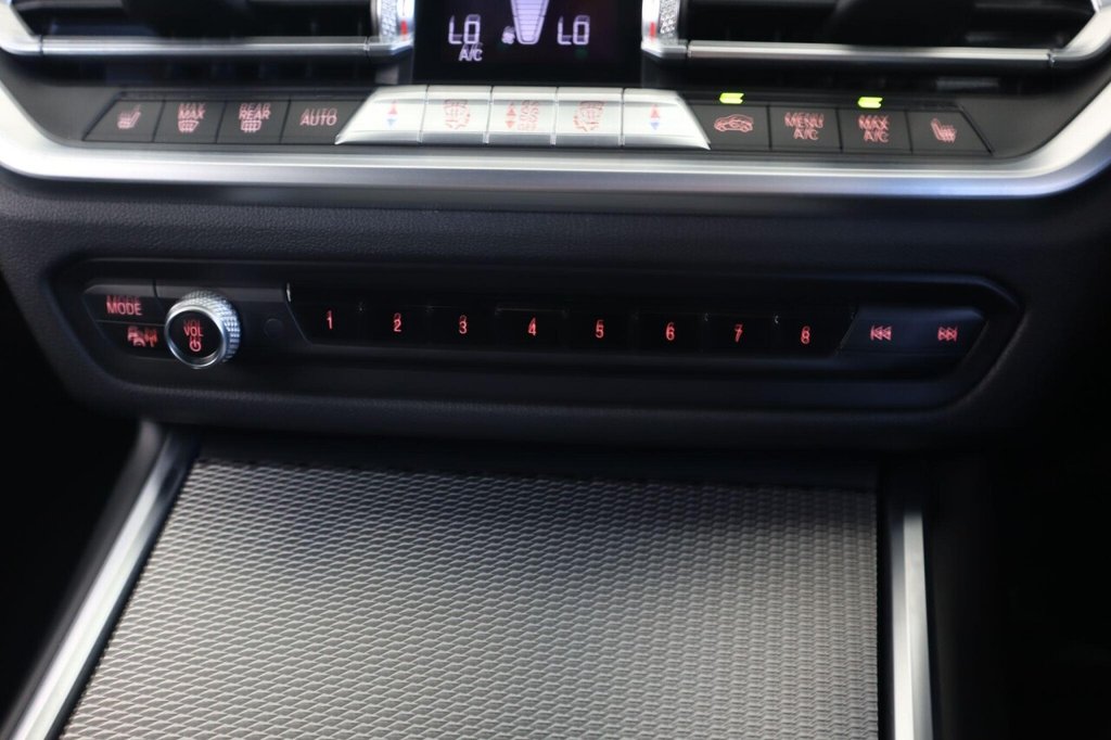 Used BMW 3 Series 2021 for sale - 77356196: Photo 20