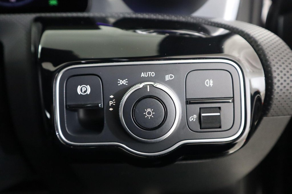 Used Mercedes-Benz CLA 2023 for sale - 76986381: Photo 39