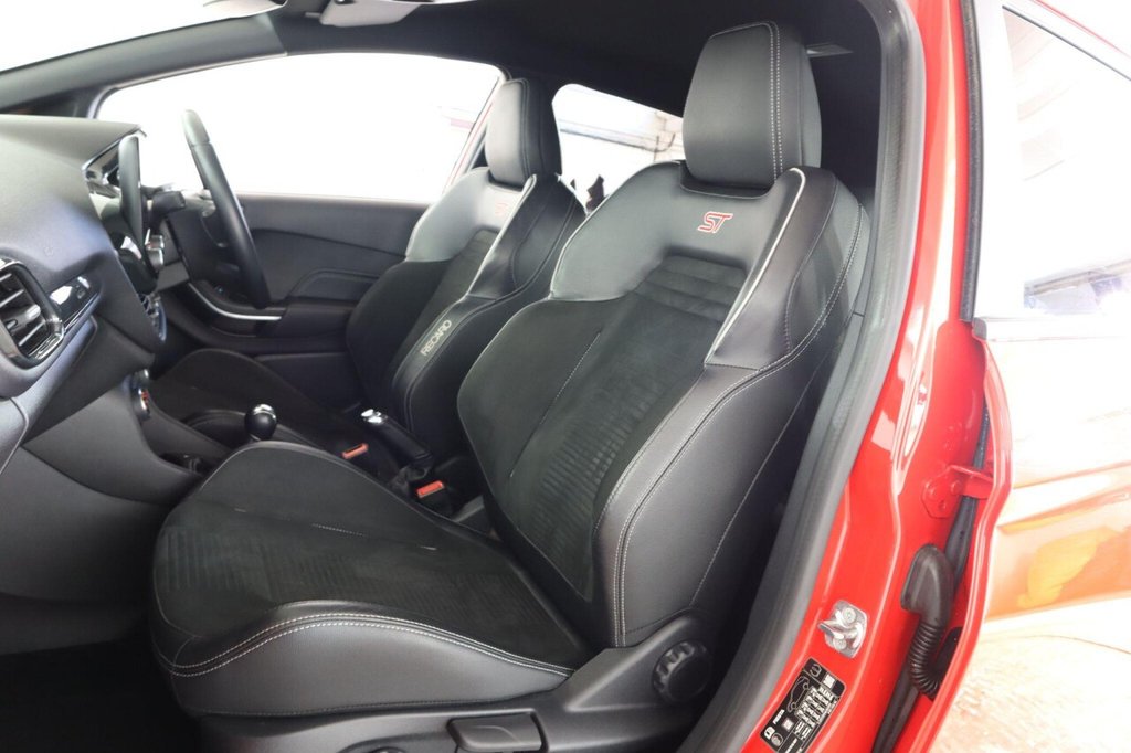 Used Ford Fiesta 2019 for sale - 76642397: Photo 49