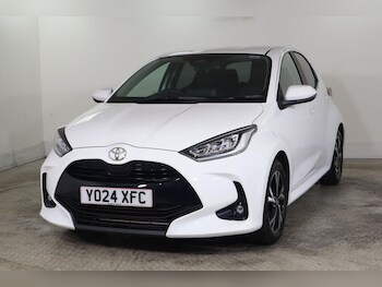 Used Toyota Yaris 2024 for sale - 78458488: Photo