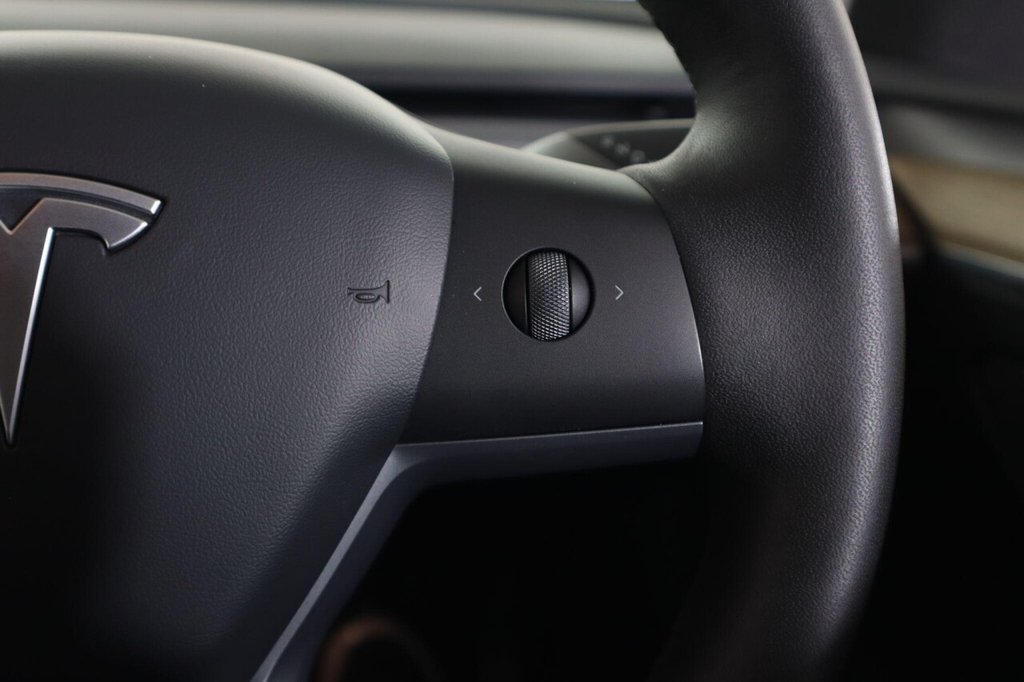 Used Tesla Model Y 2022 for sale - 77133387: Photo 14