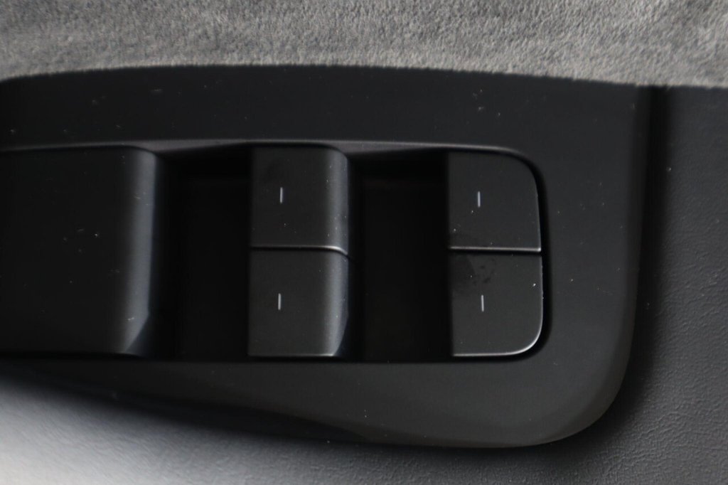 Used Tesla Model Y 2022 for sale - 77133387: Photo 19