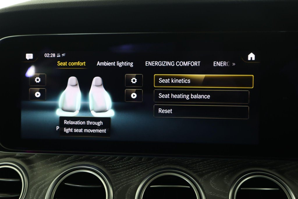 Used Mercedes-Benz E Class 2021 for sale - 77667537: Photo 40