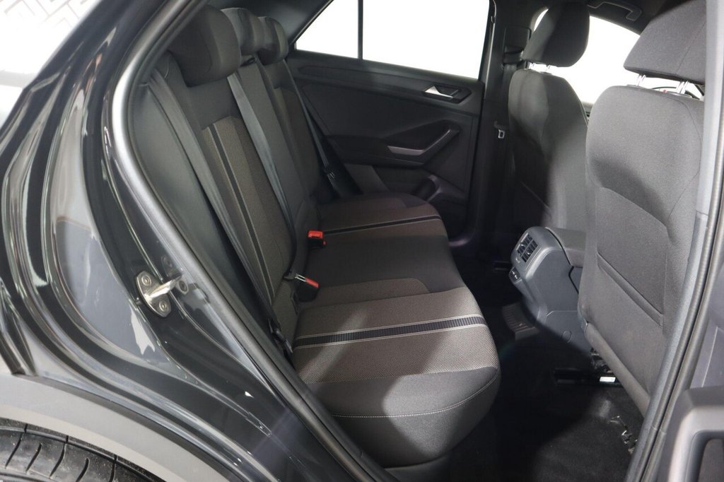 Used Volkswagen T-Roc 2021 for sale - 76470343: Photo 16