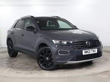 Used Volkswagen T-Roc 2021 for sale - 76470343: Photo