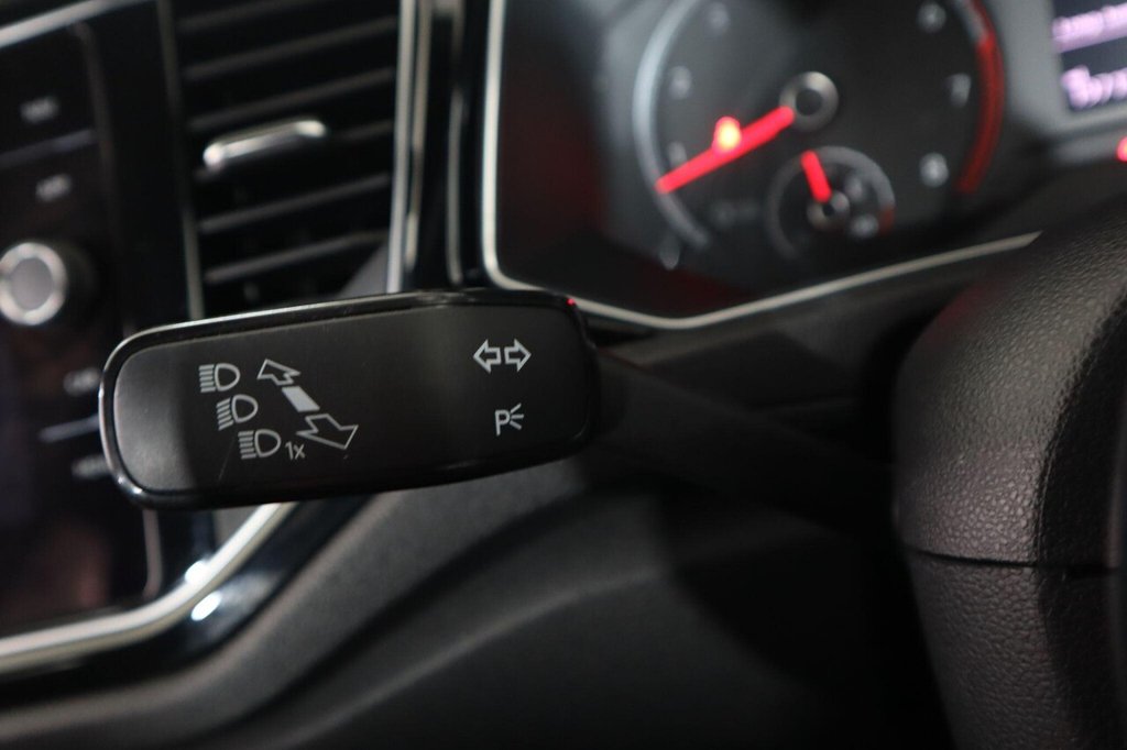 Used Volkswagen T-Roc 2021 for sale - 76470343: Photo 21