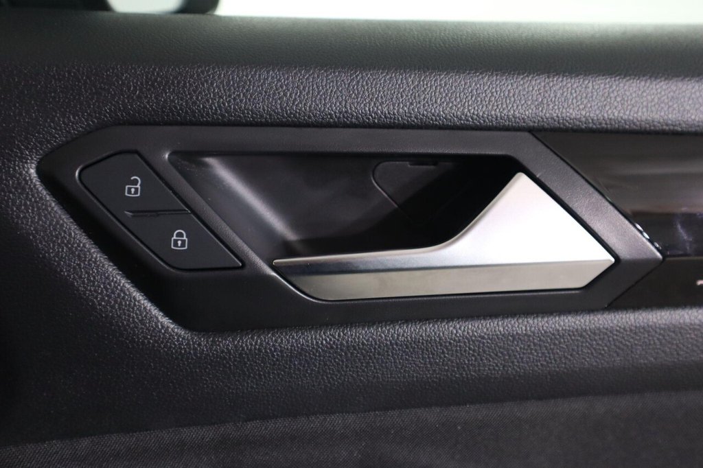 Used Volkswagen T-Roc 2021 for sale - 76470343: Photo 26