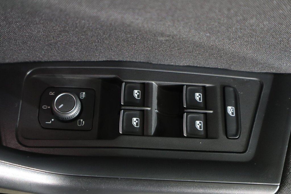 Used Volkswagen T-Roc 2021 for sale - 76470343: Photo 27