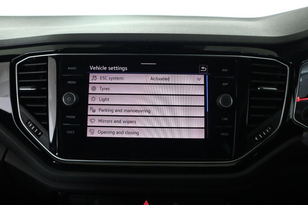 Used Volkswagen T-Roc 2021 for sale - 76470343: Photo 41