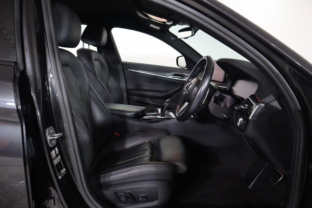 Used BMW 5 Series 2022 for sale - 76923716: Photo 18