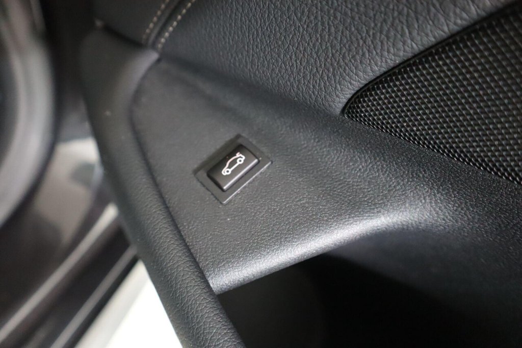 Used BMW 5 Series 2022 for sale - 76923716: Photo 28