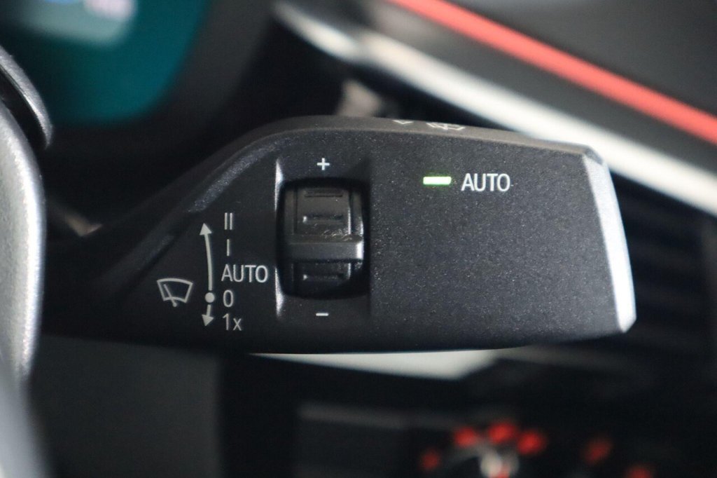 Used BMW 5 Series 2022 for sale - 76923716: Photo 32