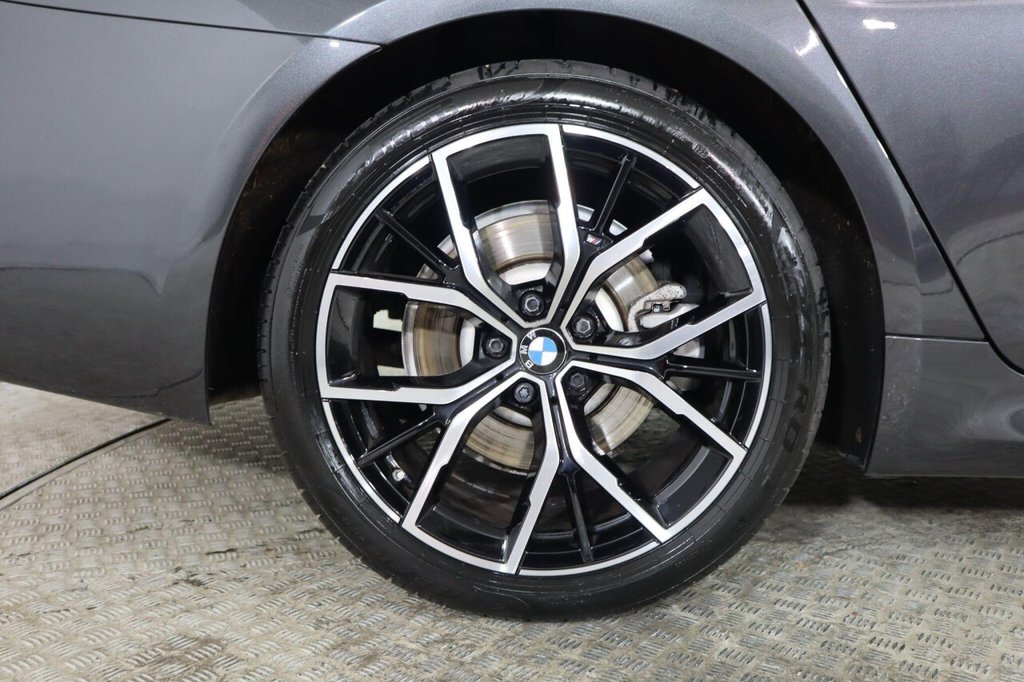 Used BMW 5 Series 2022 for sale - 76923716: Photo 38