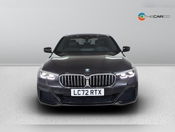 Used BMW 5 Series 2022 for sale - 76923716: Photo