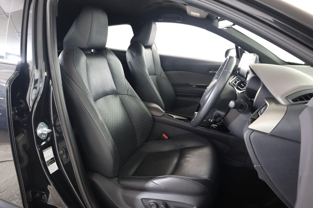 Used Toyota C-HR 2021 for sale - 77384533: Photo 14