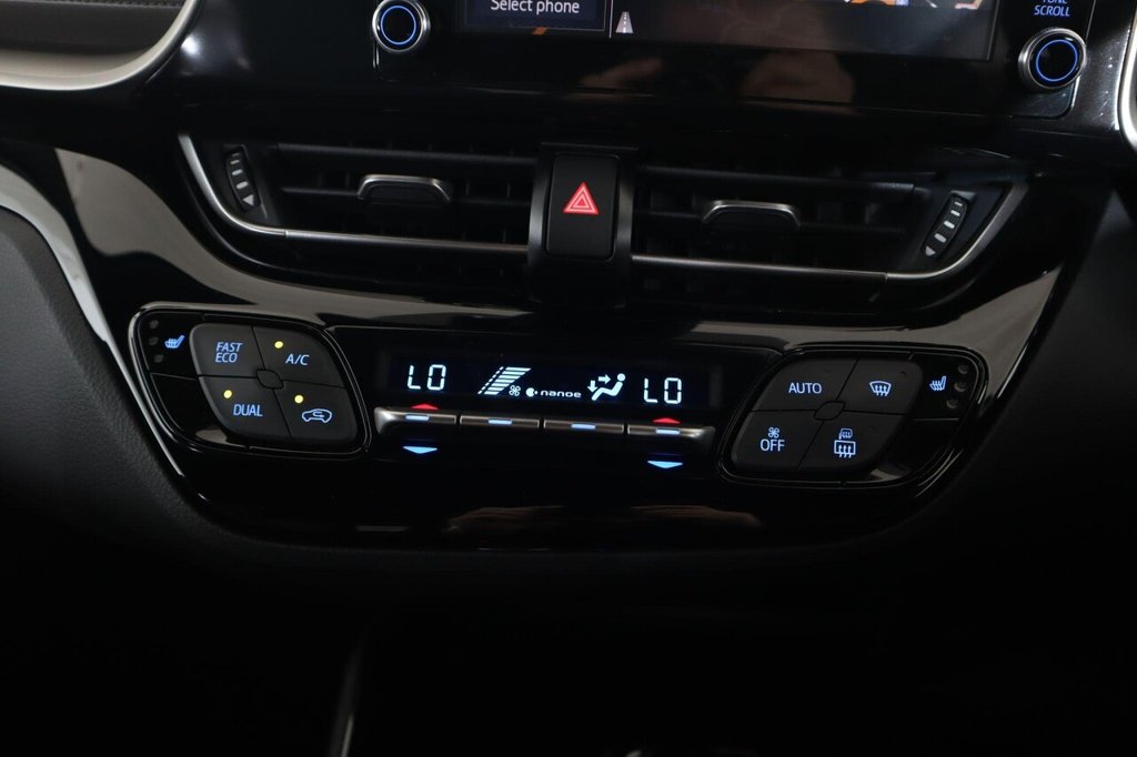 Used Toyota C-HR 2021 for sale - 77384533: Photo 34