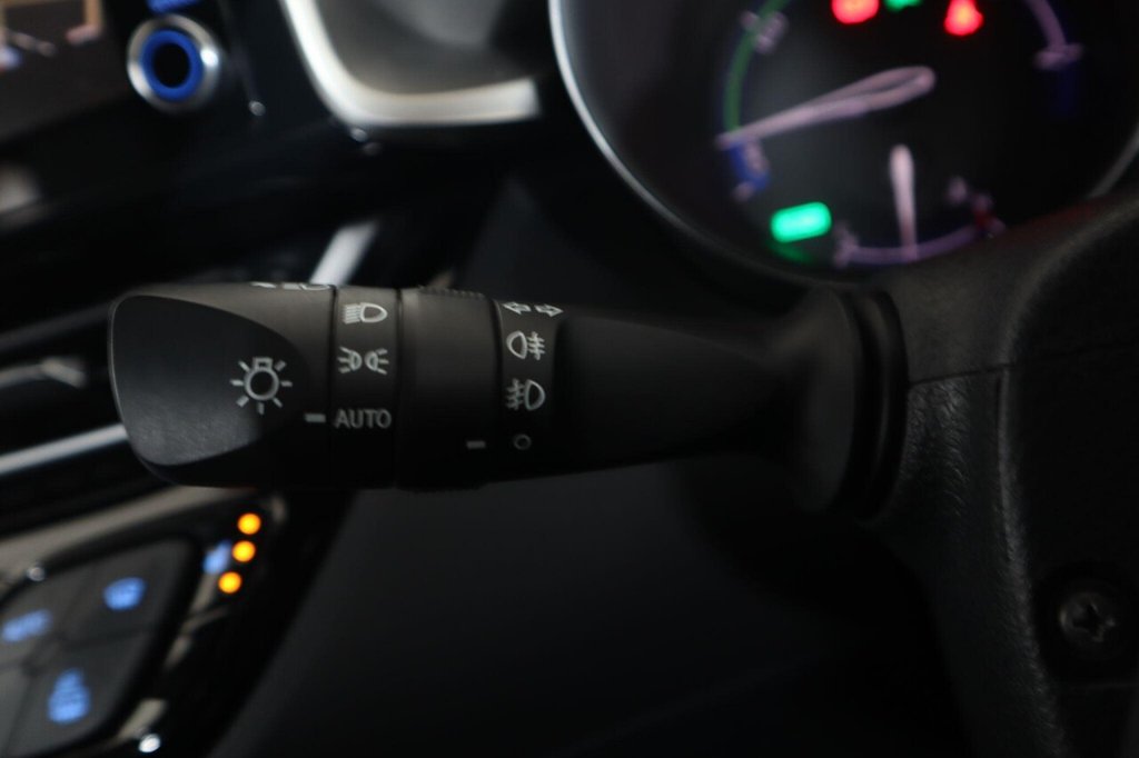 Used Toyota C-HR 2021 for sale - 77384533: Photo 50