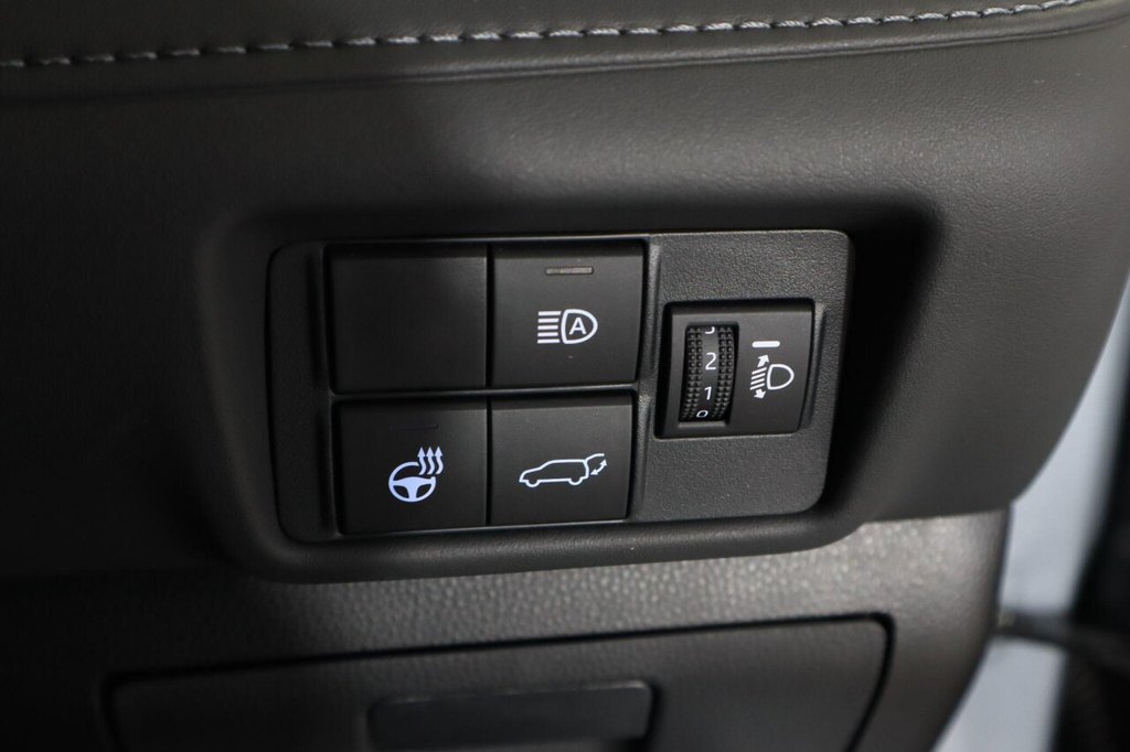 Used Toyota Highlander 2021 for sale - 77287724: Photo 36