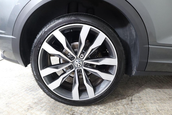 Used Volkswagen T-Roc 2020 for sale - 76010222: Photo 28
