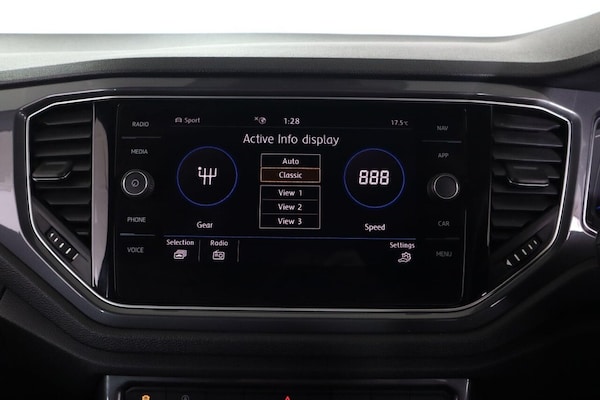 Used Volkswagen T-Roc 2020 for sale - 76010222: Photo 40