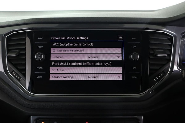 Used Volkswagen T-Roc 2020 for sale - 76010222: Photo 47