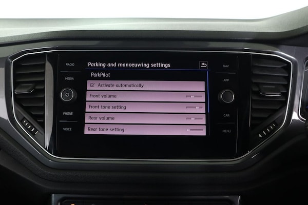 Used Volkswagen T-Roc 2020 for sale - 76010222: Photo 48