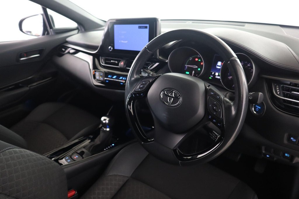 Used Toyota C-HR 2022 for sale - 76768512: Photo 13