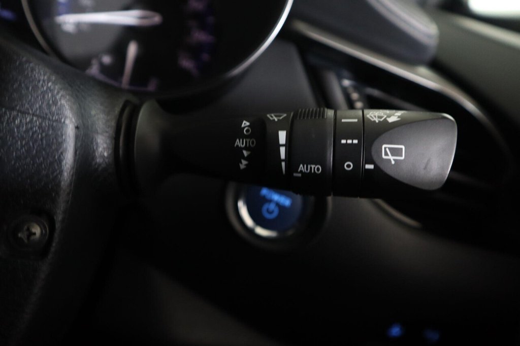 Used Toyota C-HR 2022 for sale - 76768512: Photo 18