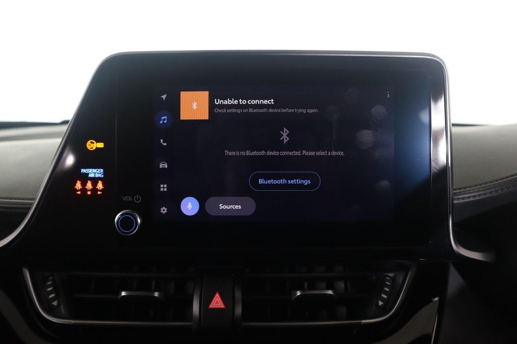 Used Toyota C-HR 2022 for sale - 76768512: Photo 3