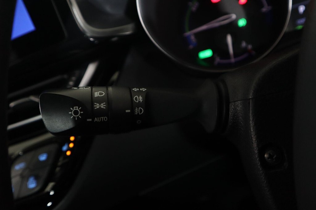 Used Toyota C-HR 2022 for sale - 76768512: Photo 43