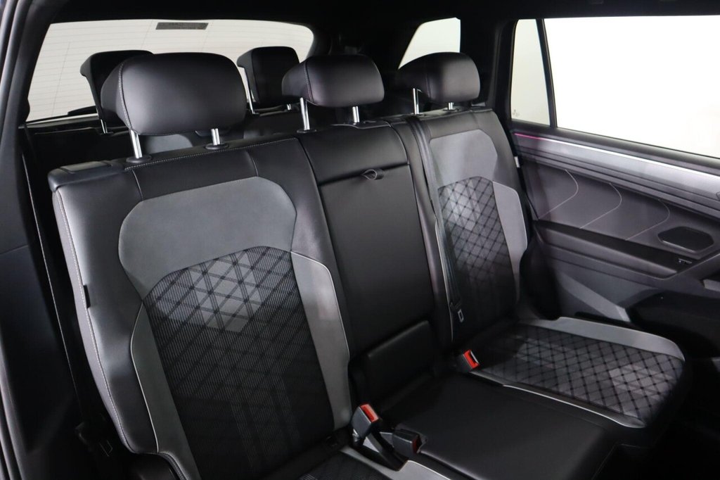Used Volkswagen Tiguan Allspace 2021 for sale - 76950548: Photo 31