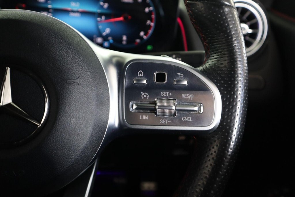 Used Mercedes-Benz GLB 2021 for sale - 76080883: Photo 18