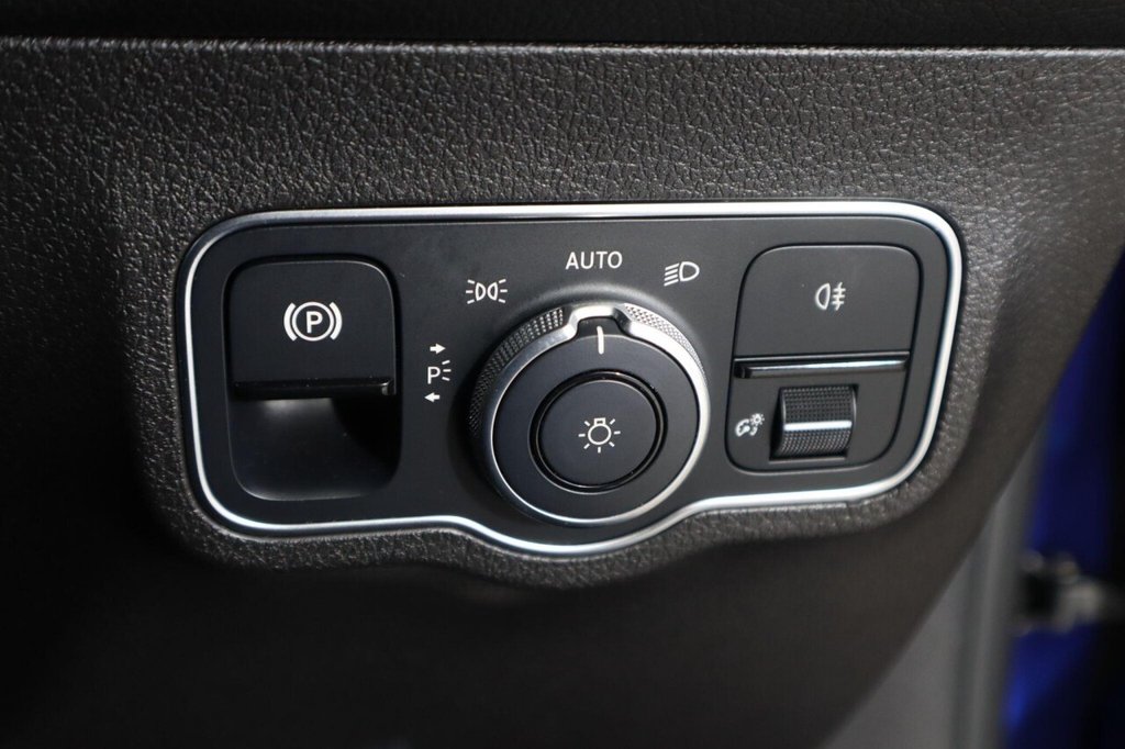 Used Mercedes-Benz GLB 2021 for sale - 76080883: Photo 23