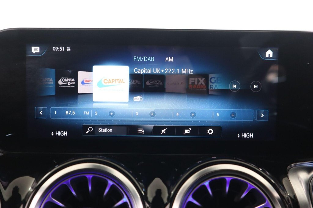 Used Mercedes-Benz GLB 2021 for sale - 76080883: Photo 37
