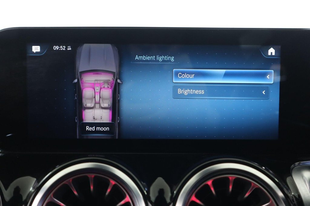 Used Mercedes-Benz GLB 2021 for sale - 76080883: Photo 40