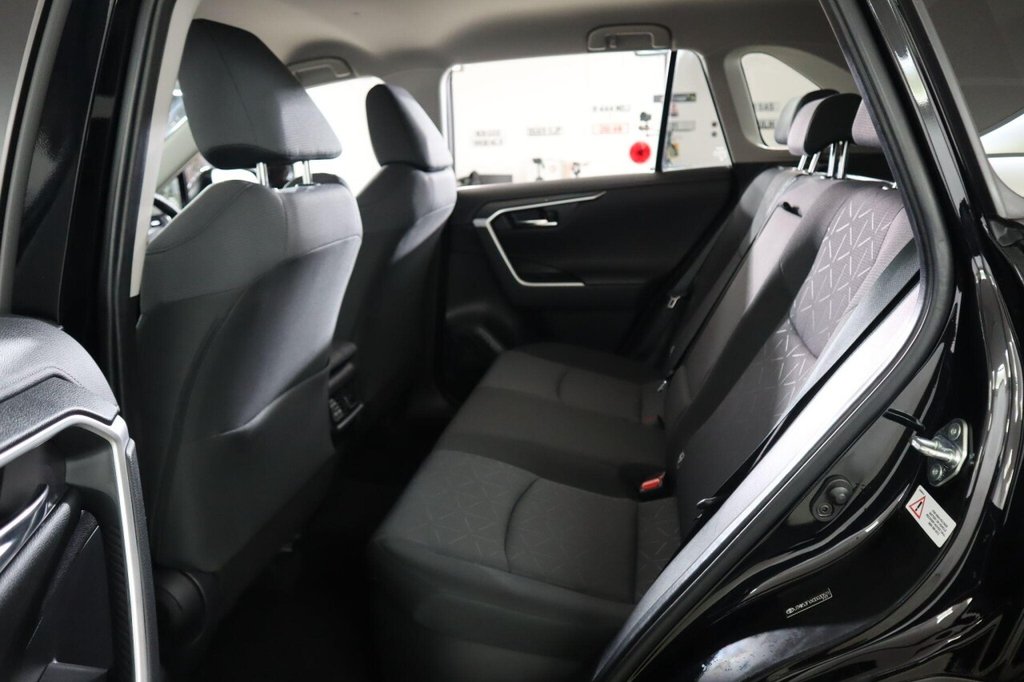Used Toyota RAV4 2022 for sale - 76901077: Photo 23