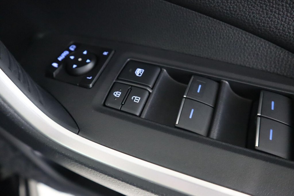 Used Toyota RAV4 2022 for sale - 76901077: Photo 34