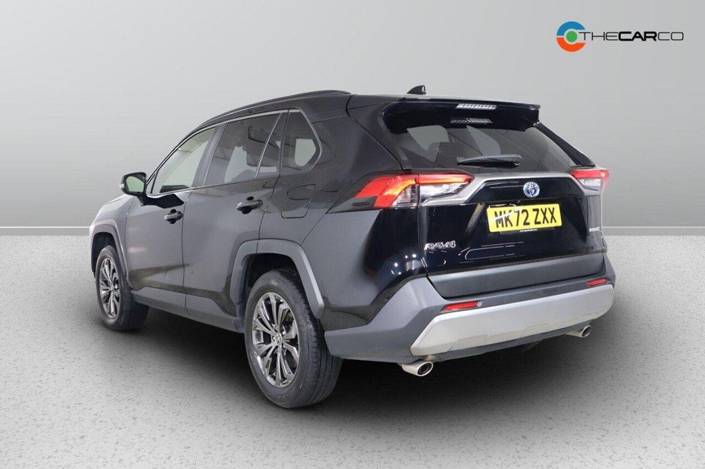 Used Toyota RAV4 2022 for sale - 76901077: Photo 5