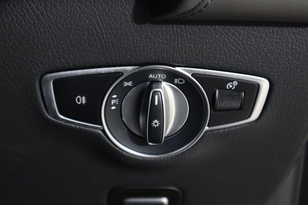 Used Mercedes-Benz EQC 2022 for sale - 76223754: Photo 22