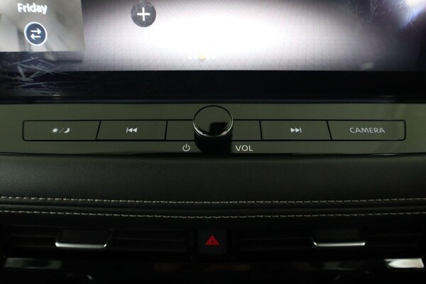 Used Nissan X-Trail 2023 for sale - 76303908: Photo 28