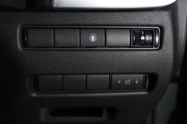 Used Nissan X-Trail 2023 for sale - 76303908: Photo 29