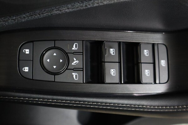 Used Nissan X-Trail 2023 for sale - 76303908: Photo 30