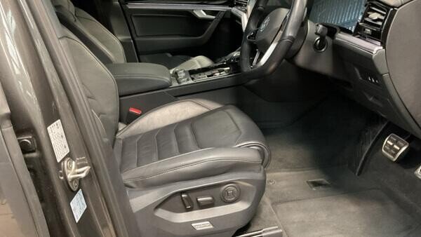 Used Volkswagen Touareg 2023 for sale - 77673474: Photo 10