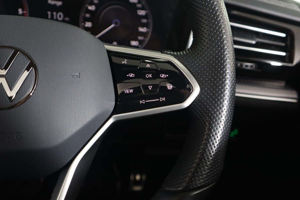 Used Volkswagen Touareg 2023 for sale - 77673474: Photo 18